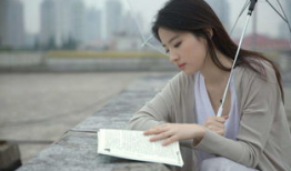 刘亦菲 吃瓜爆料视频,吃瓜爆料视频引发热议